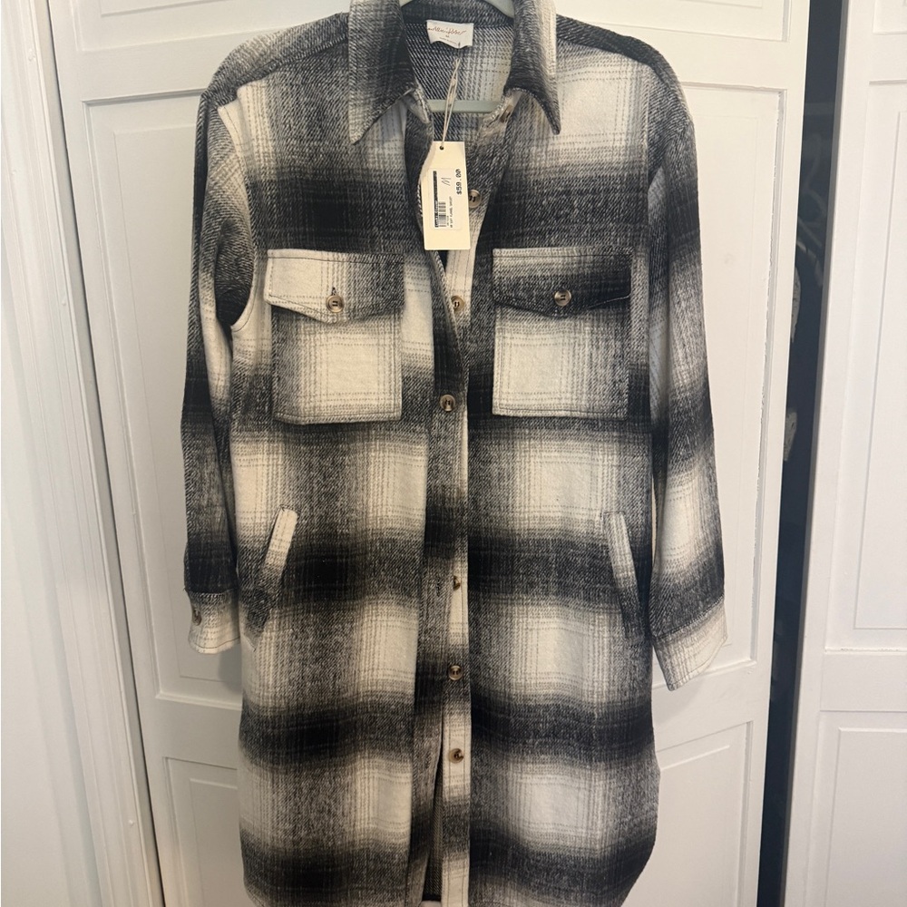 Elegant Black and White Plaid Women's Trench Coat